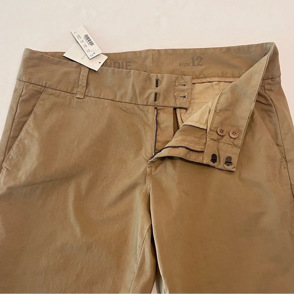 J.Crew Woman’s Andie Classic Khaki Chino Cotton Stretch Casual Pants size 12 NEW
